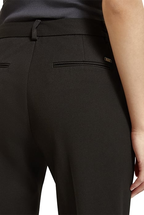 LOWRY - MID RISE SLIM PANT IN GABARDINE EVENING BLACK 7