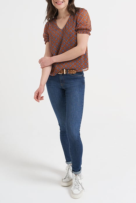 CAMEL TOP WITH BLUE FLOWER PRINT 3