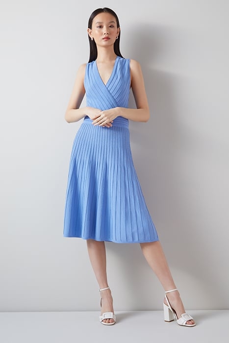 DR MONA - SLEEVELESS LURE LIGHT BLUE 1