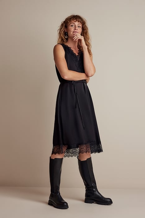 DRESS SILKY SATIN BLACK 1