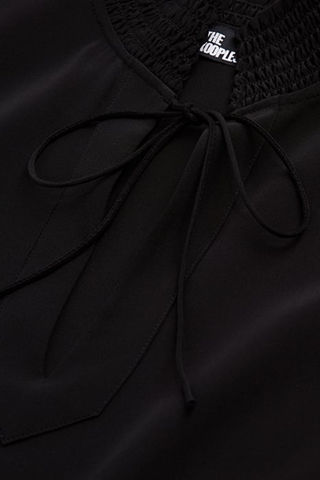 LONG-SLEEVED TOP WITH SMOCKED COLLAR BLACK 2