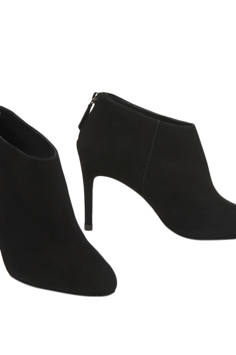 EMILY - ALMOND TOE BOOTIE BLACK 5