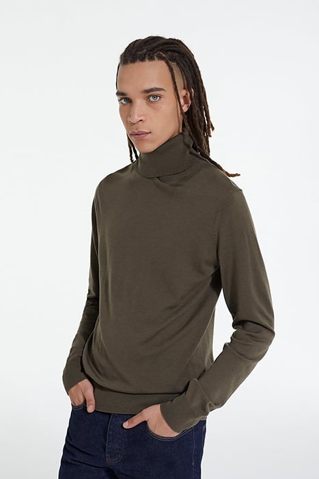 TURTLE NECK PUL WITH COLLAR DETAIL ALGUE 1