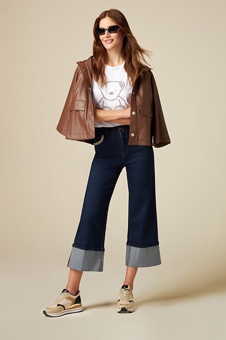 Cropped jeans with turn-up and jewel chains 1