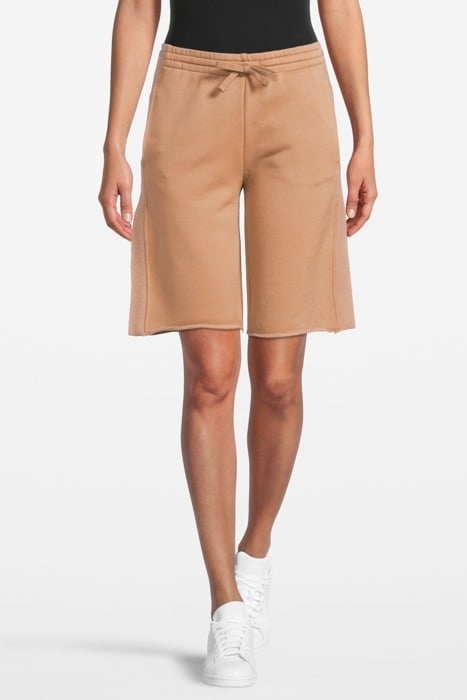 REVERSED STRIPE SHORT ALMOND 1