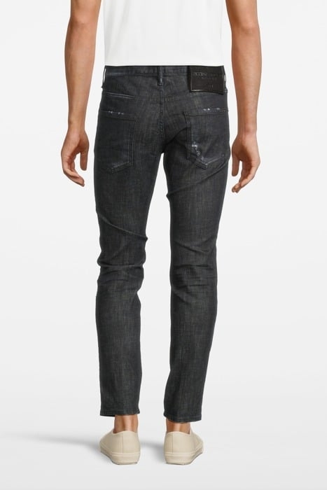 SKATER JEANS BLACK 2