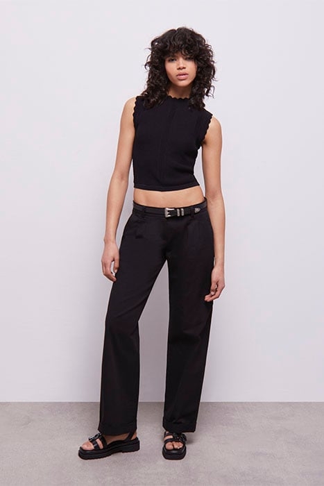 SANDALES EN CUIR AVEC SEMELLES CRANTEES BLACK 3