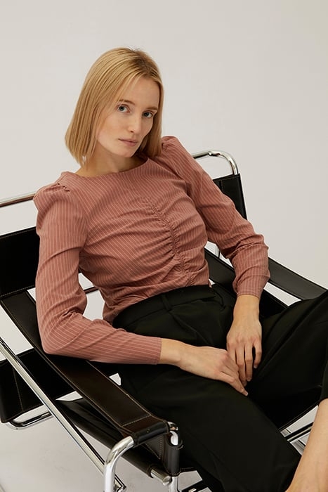 GATHERED TOP ROSE VALE 5