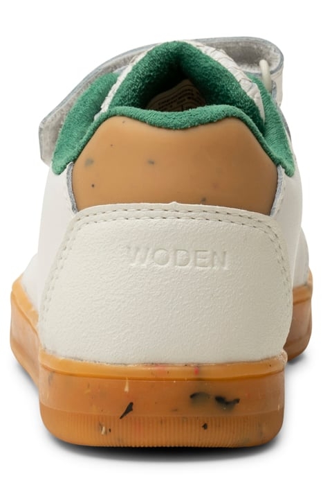 BILLIE WHITE/BASIL 3