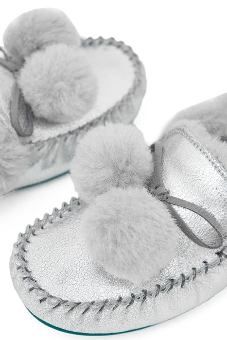 SUEDE AND SHEARLING MOCCASIN SILVER TONE METALLIC 4