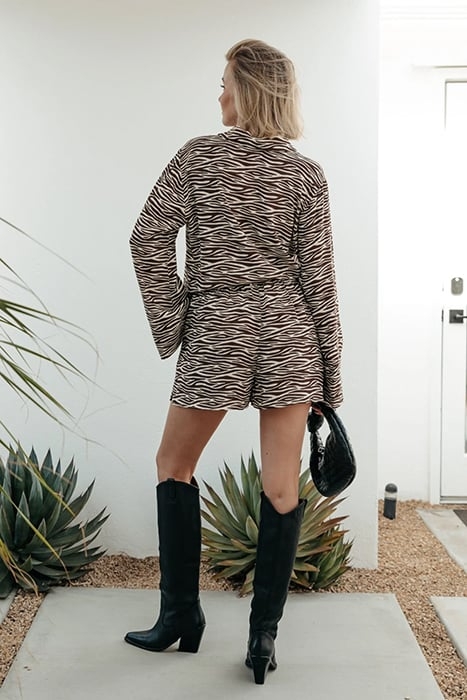 TILLY ZEBRA SLIT SHORT DARK BROWN 2