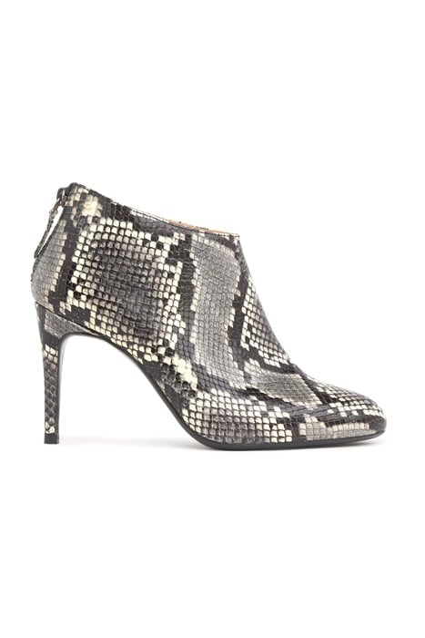 EMILY ALMOND TOE BOOT STONE/WHITE 1