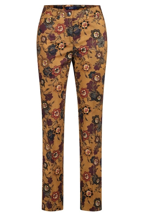 DENISE5-644721 CAMEL 1