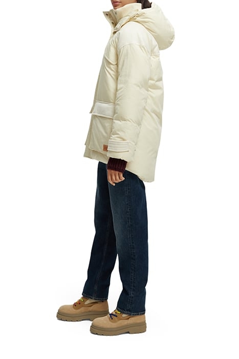 PARKA IN MIXED QUALITIES WITH REPREVE® FILLING AGED WHITE 7