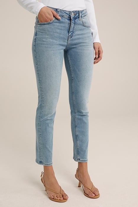 5-POCKET MID WAIST LIGHT BLUE 1