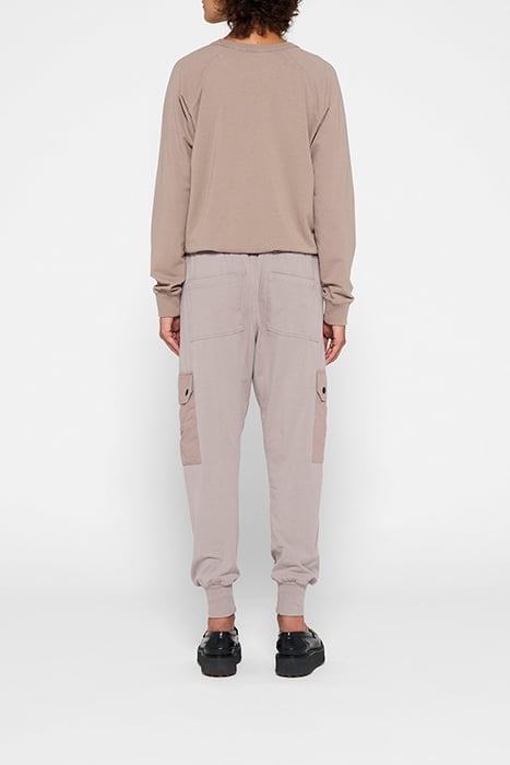 CARGO PANTS WARM TAUPE 2