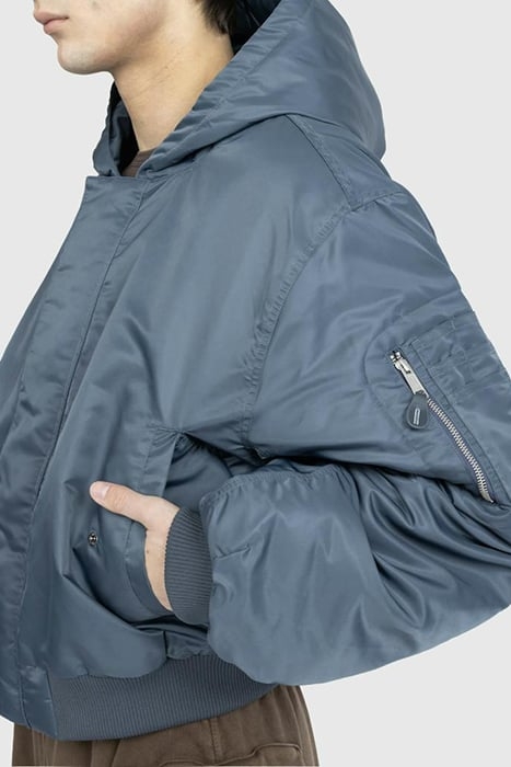 ENTIRE STUDIOS – B-25 BOMBER WHALE GREY 4