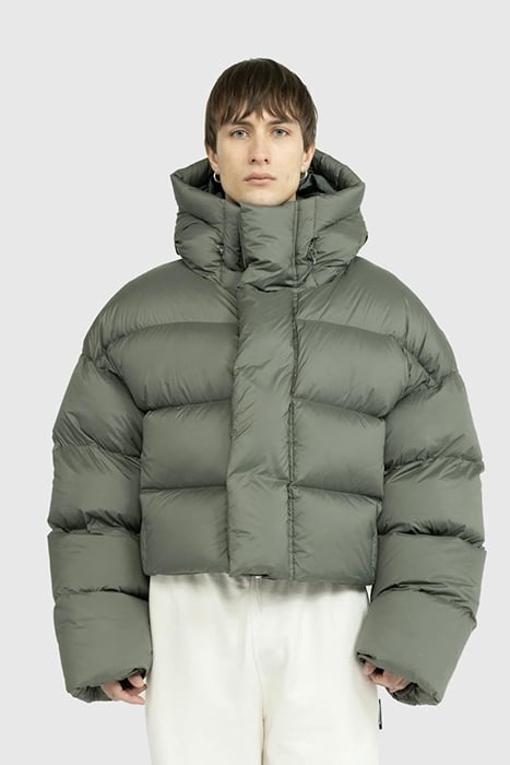 ENTIRE STUDIOS – MML HOODED PUFFER MOSS 1