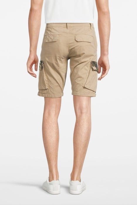 WEMBLEY CARGO SHORT ECRU/DESERT CAMO 2