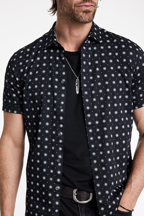 LOREN SHORT SLEEVE SHIRT WITH STARBURST BLACK WHITE 3
