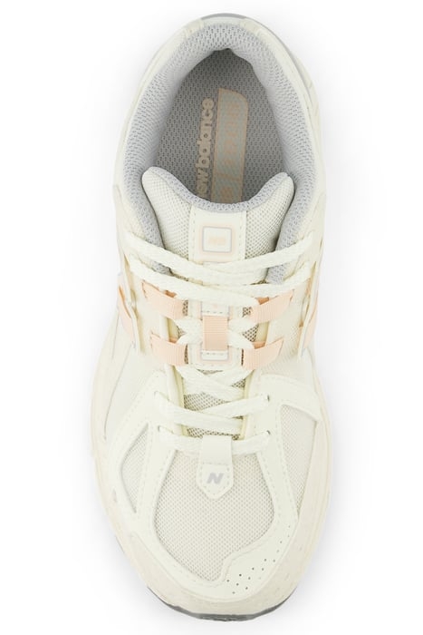 GC1906ET SNEAKERS IN WHITE AND PINK 3