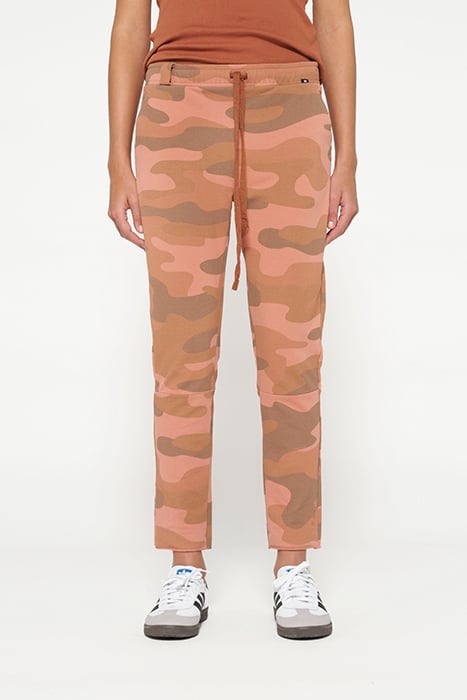CROPPED JOGGER CAMO SADDLE BROWN 1
