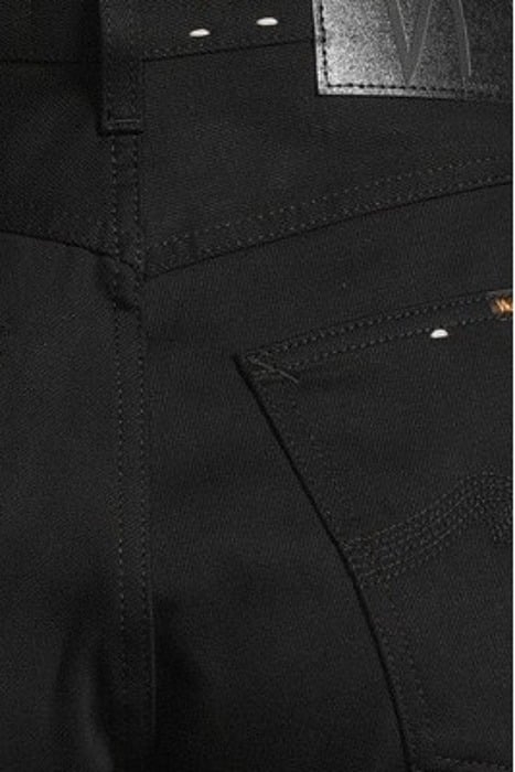 BREEZY BRITT DRY EVERBLACK 5