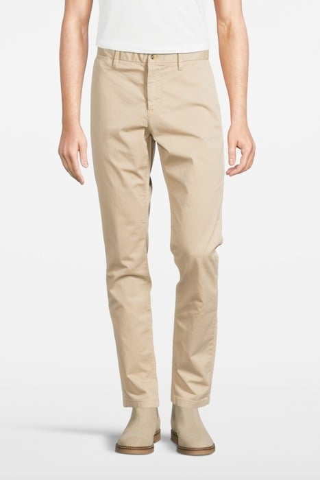 CHINO MODERN FIT GMD SAND 1
