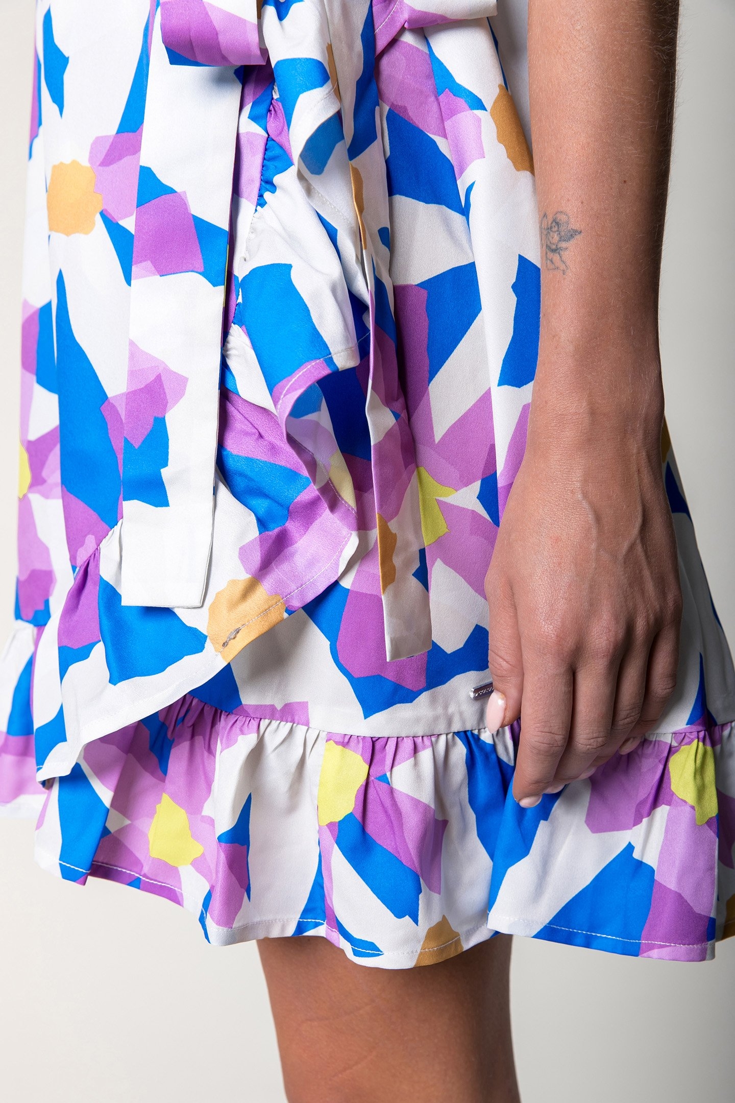 TELSI BIG FLOWER SHORT SLEEVE REAL WRAP MINI DRESS SS MULTIC 4