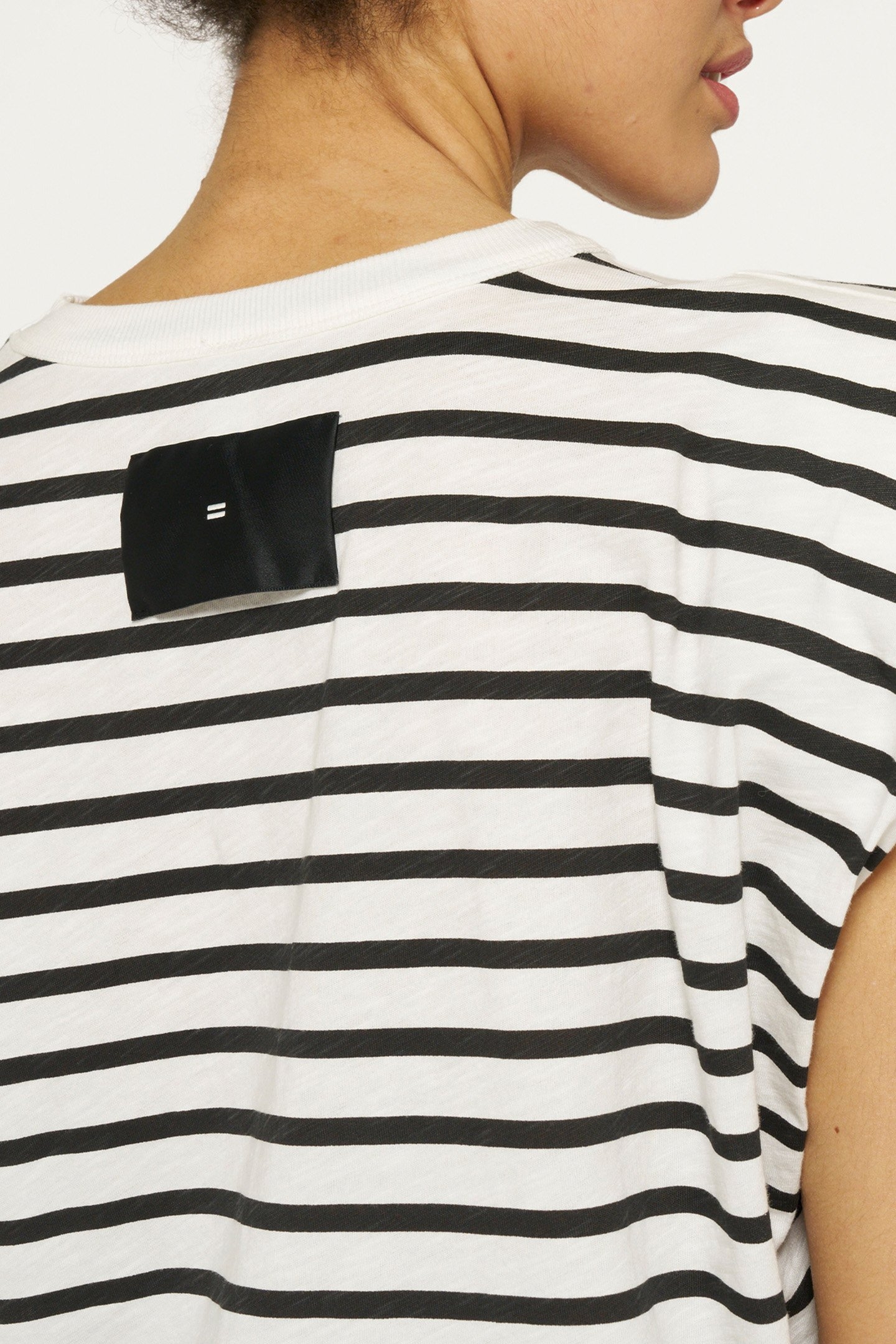 PADDED PROUD TEE STRIPES ECRU/BLACK 6