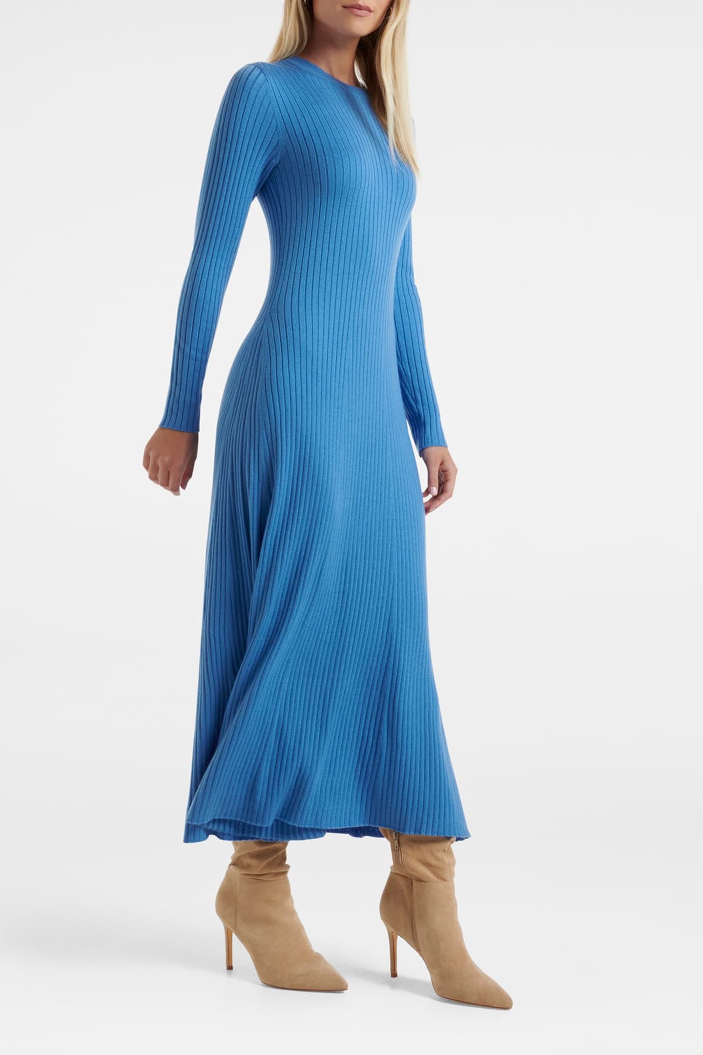 HARPER FIT AND FLARED KNITTED DRESS PLUNGE POOL 4