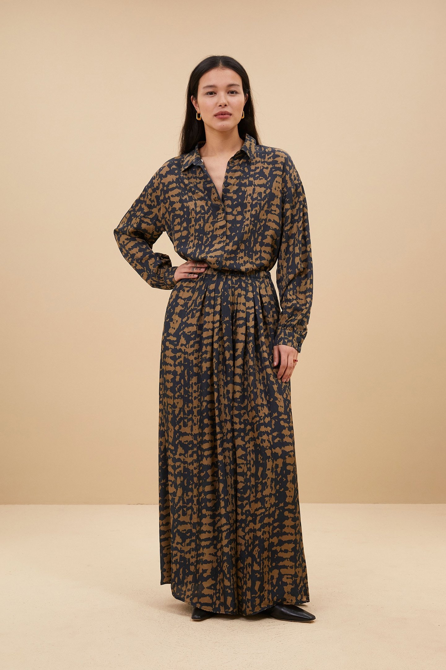 LYKKE PAINTING BLOUSE PAINTING PRINT 1