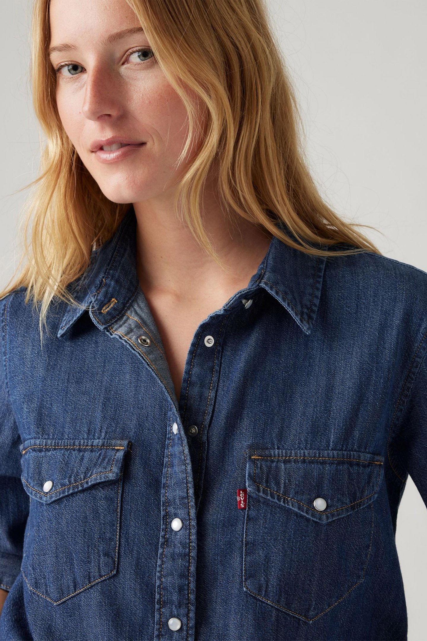 ICONIC WESTERN DENIM SHIRT IN AIR SPACE 6