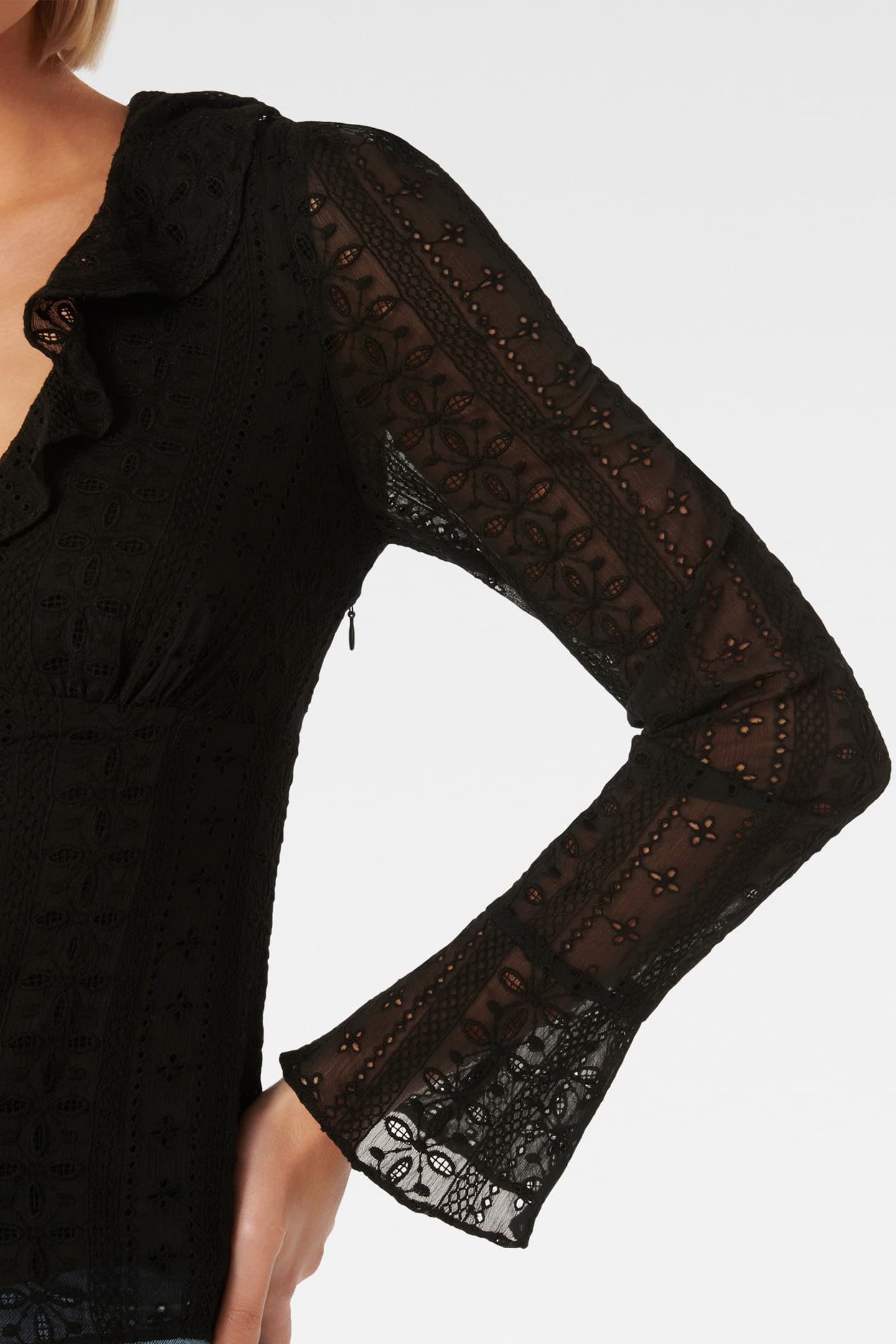 DEMI EMBROIDERED FRILL TOP BLACK 6
