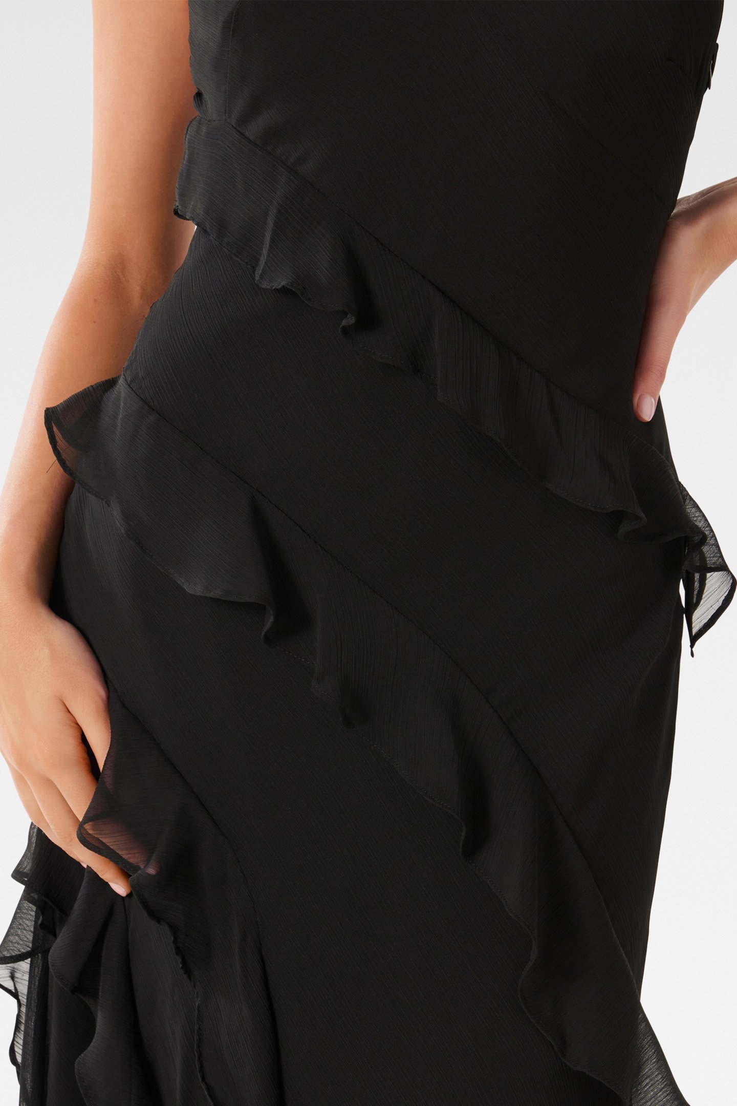 POPPY RUFFLE GOWN BLACK 5
