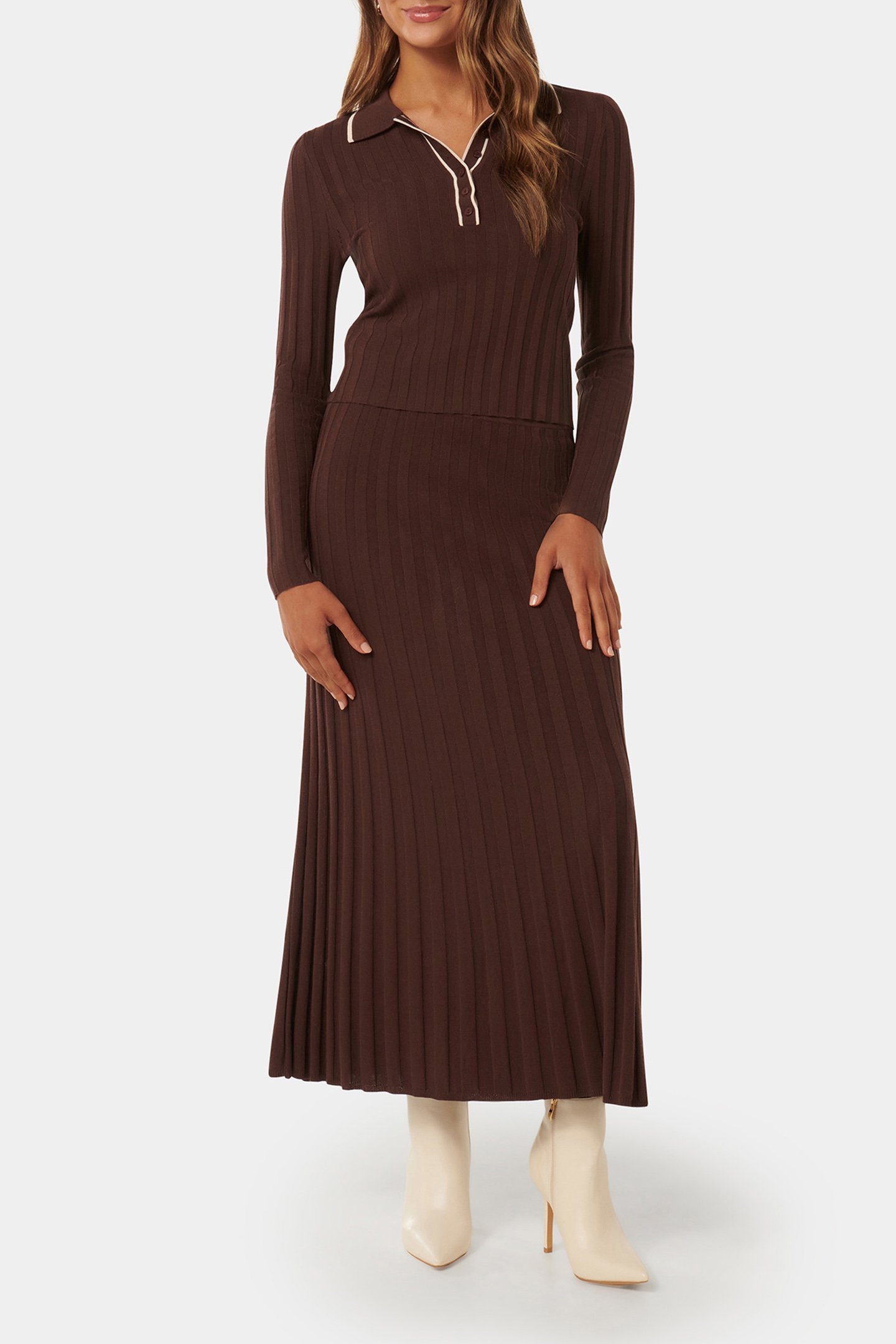 EDITH PETITE KNITTED POLO TOP CHOCOLATE 1