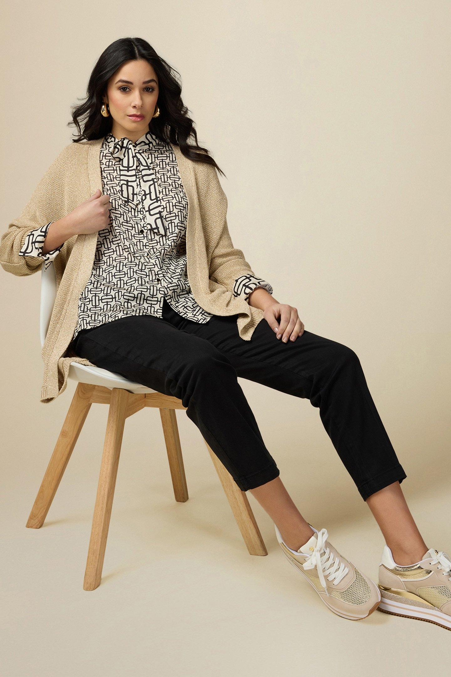 OPTICAL SATIN SHIRT WITH BOW WHITE 4