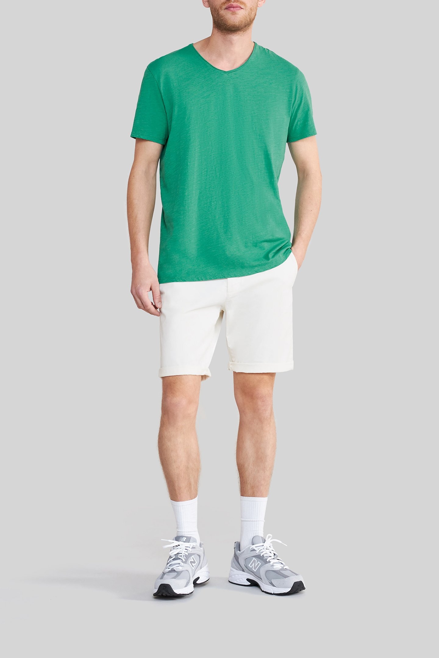 PETROL ORGANIC COTTON ESSENTIAL V-NECK T-SHIRT 3