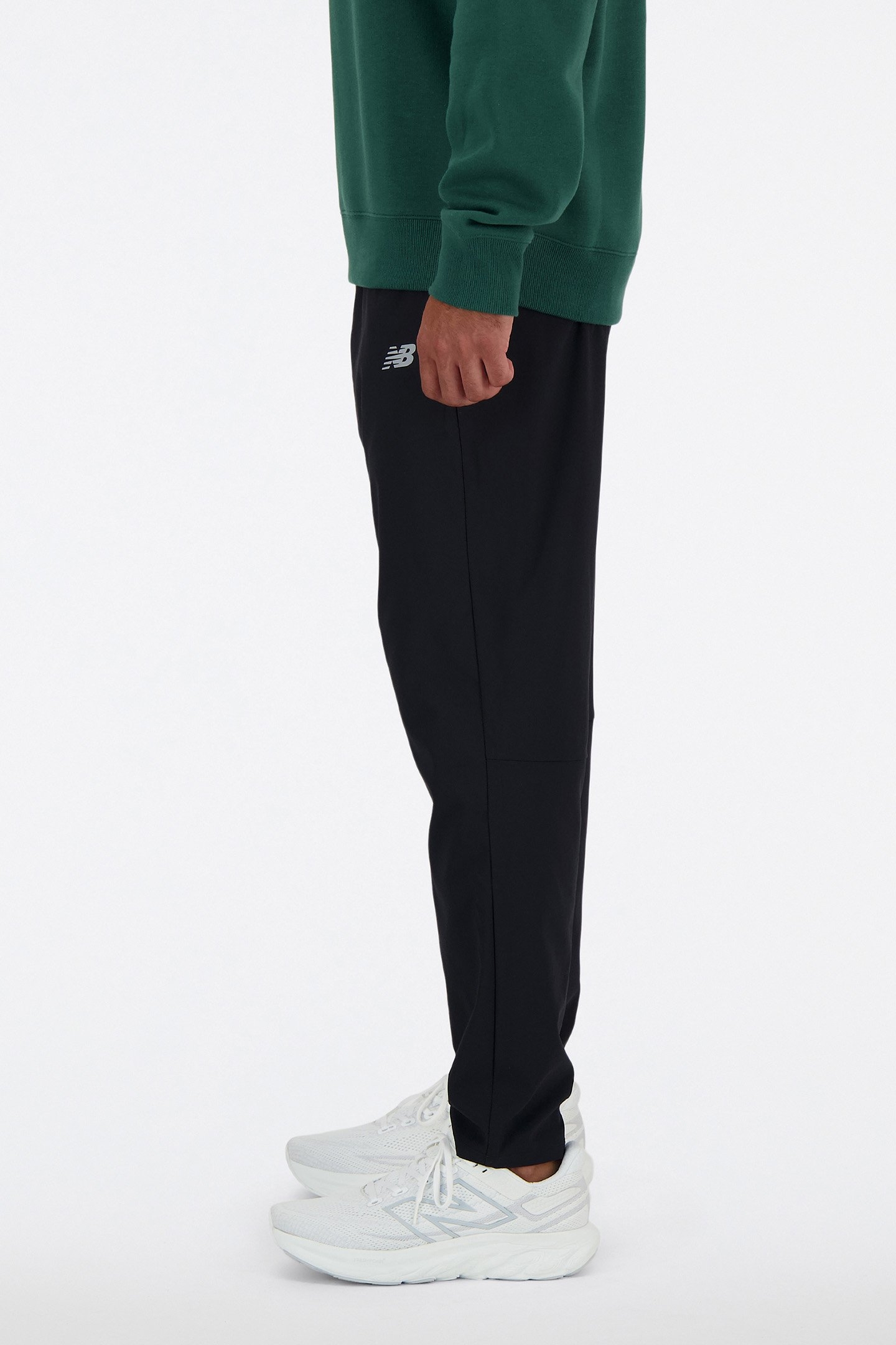 SLIM SWEATPANTS IN BLACK 5