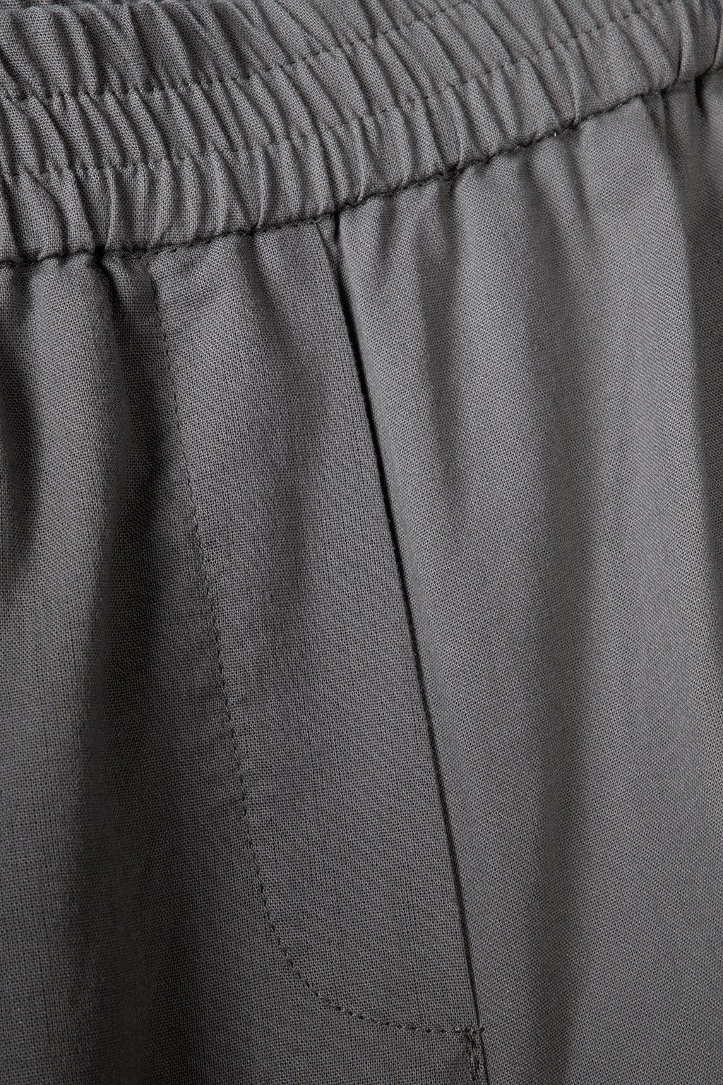 FERGIE3-600841 OLIVE 3