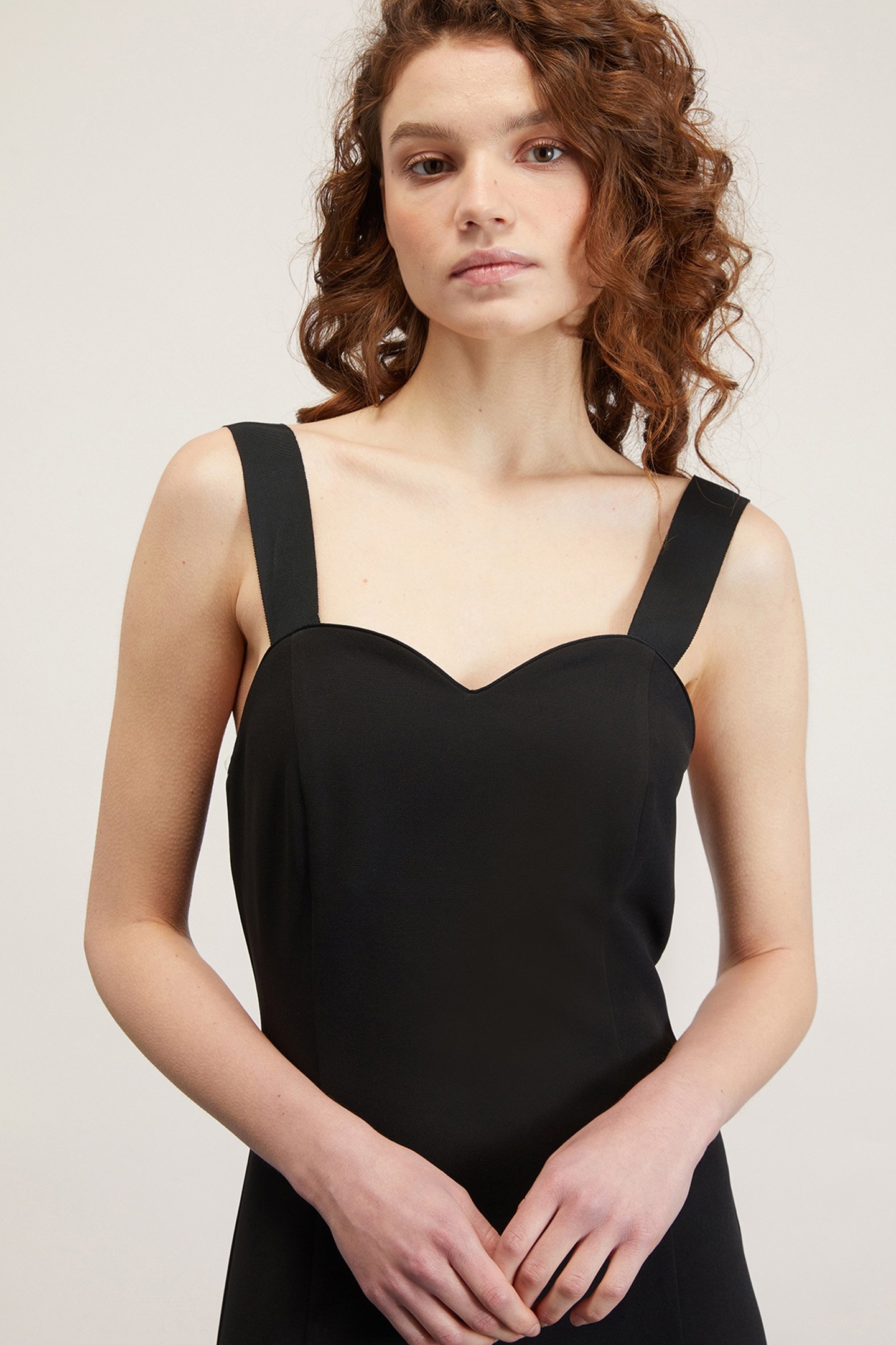 SHEATH DRESS WITH SWEETHEART NECKLINE BLACK 5