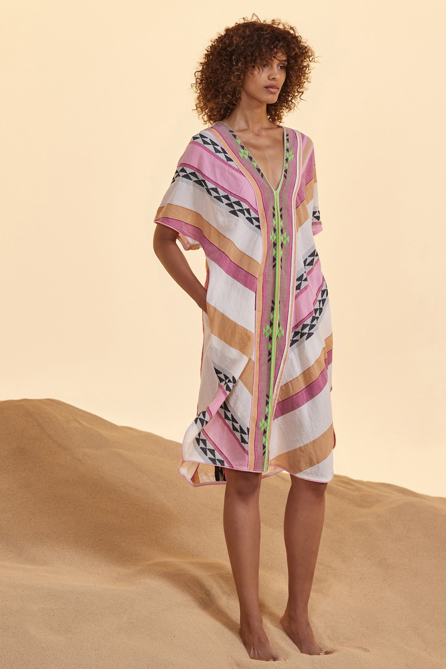 AUGOUSTINA M.PINK-GREEN 4