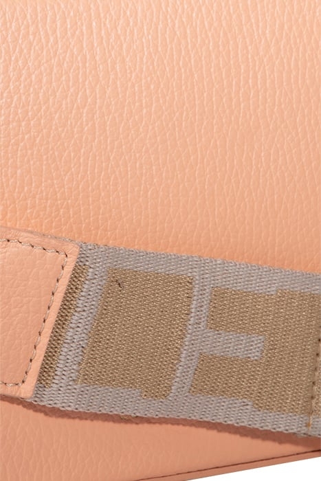 CROSS BODY BAG IN LEATHER 6