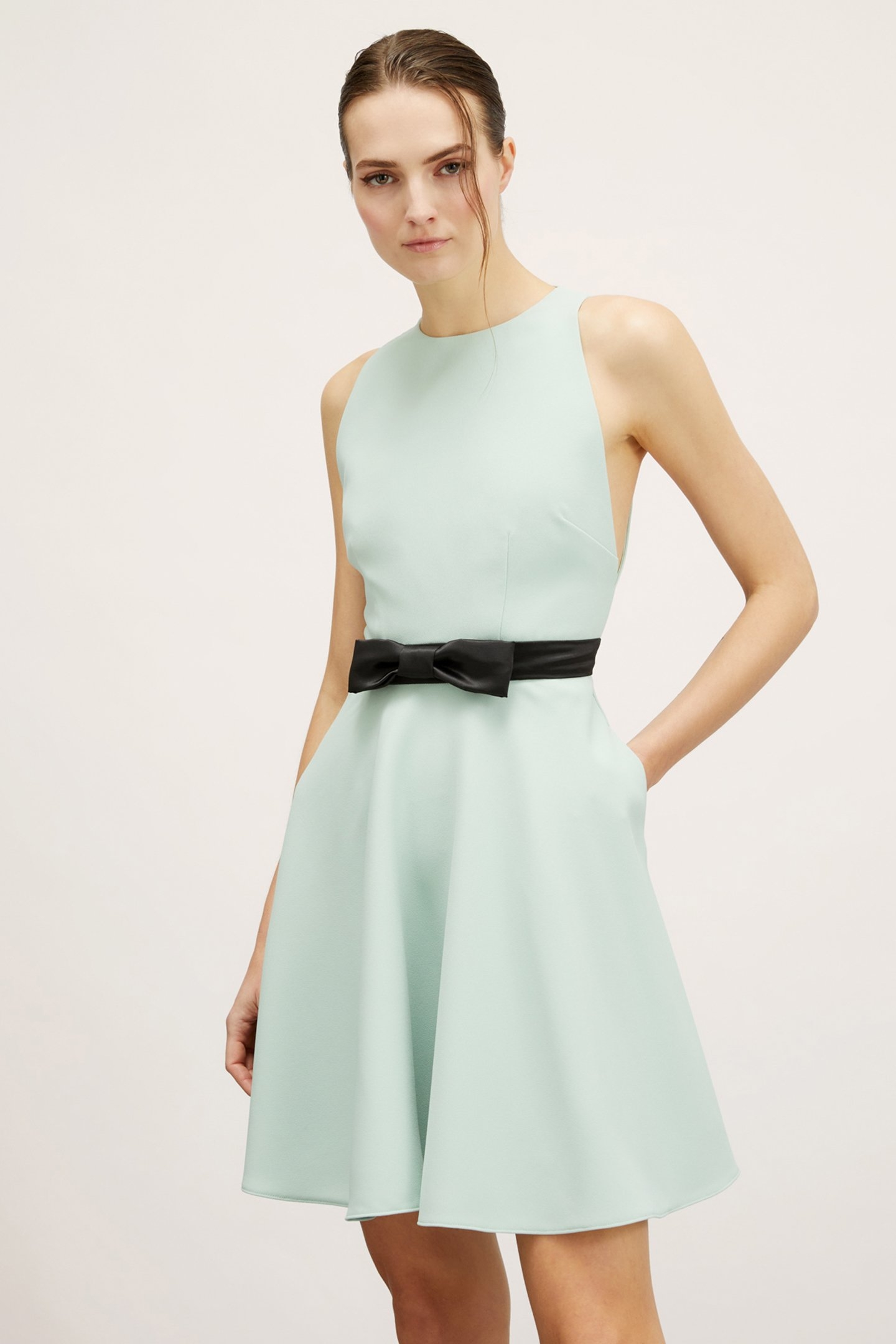 MINI DRESS WITH A BOW AT THE WAIST GREEN 1