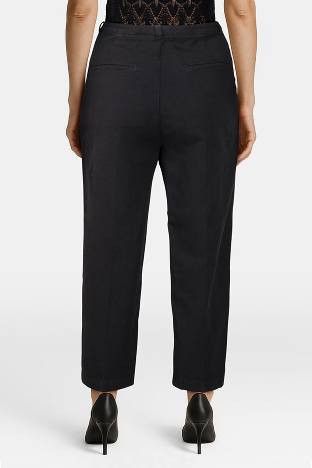 MAWBRAY CROPPED PANTS BLACK 2
