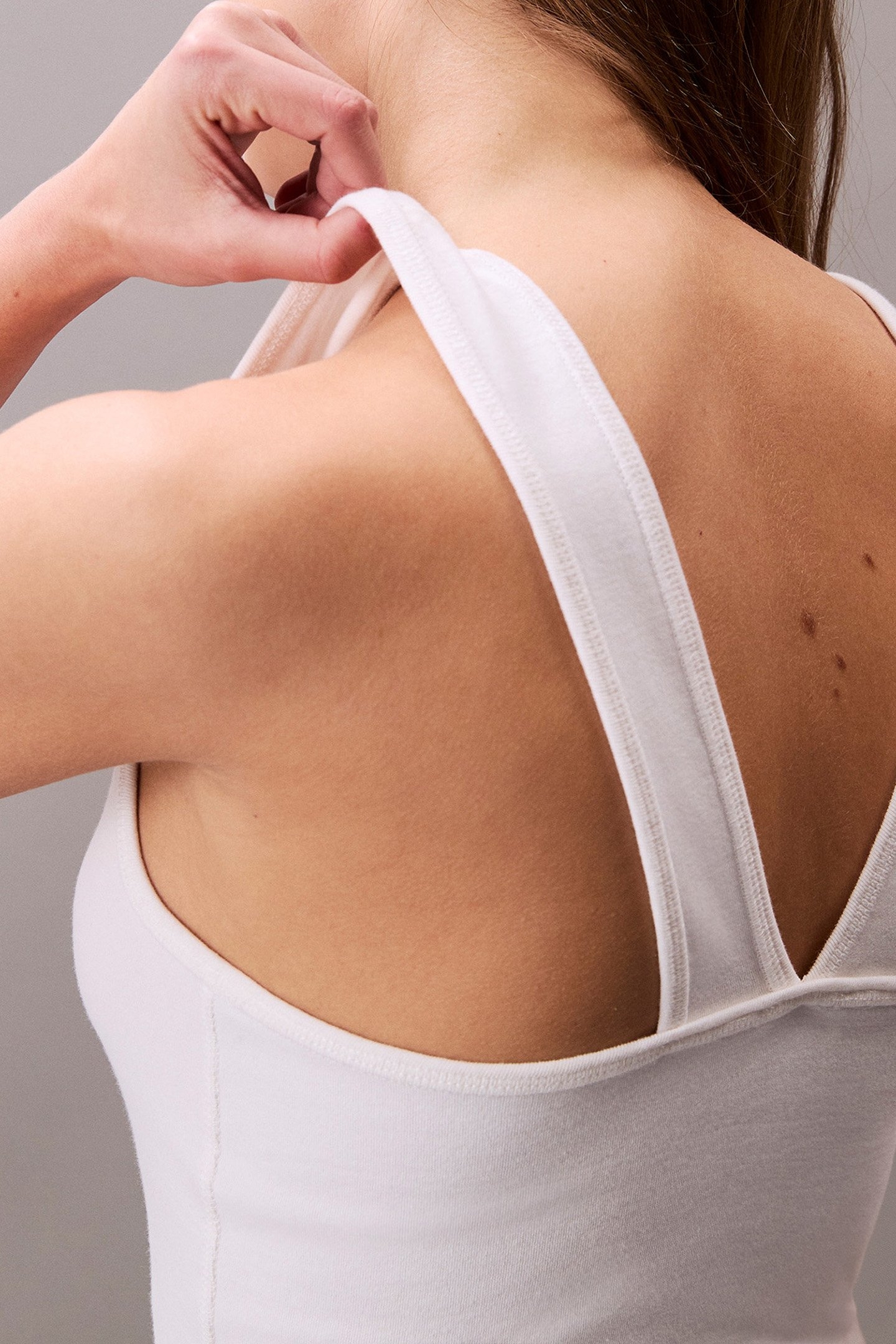 SL COTTON RIB SOLID SLIM FIT TANK TOP - WHITE 5