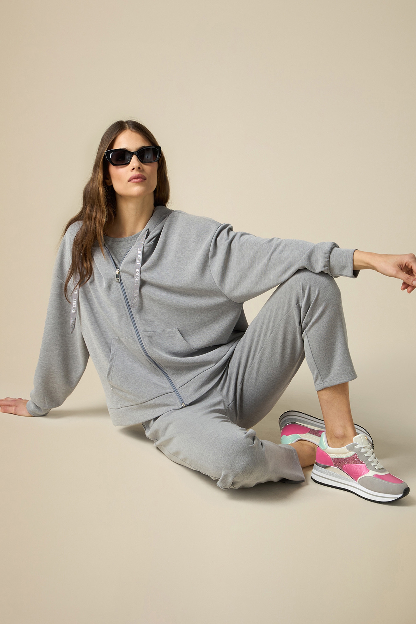 MODAL BLEND FLEECE WITH HOOD AND ZIPPER GREY 4