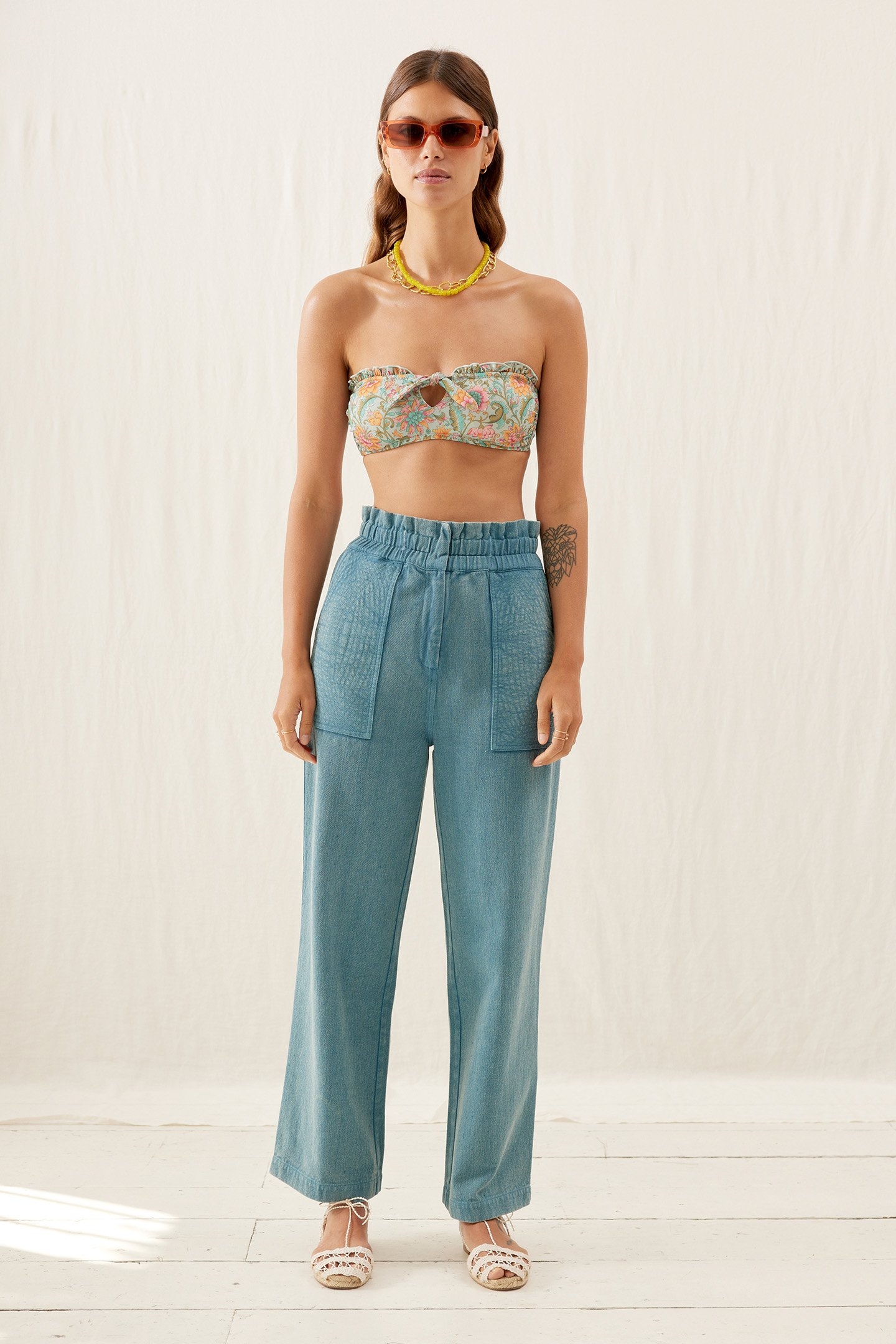 BIKINI TOP BAYI WATER RIVER FLOWERS 2