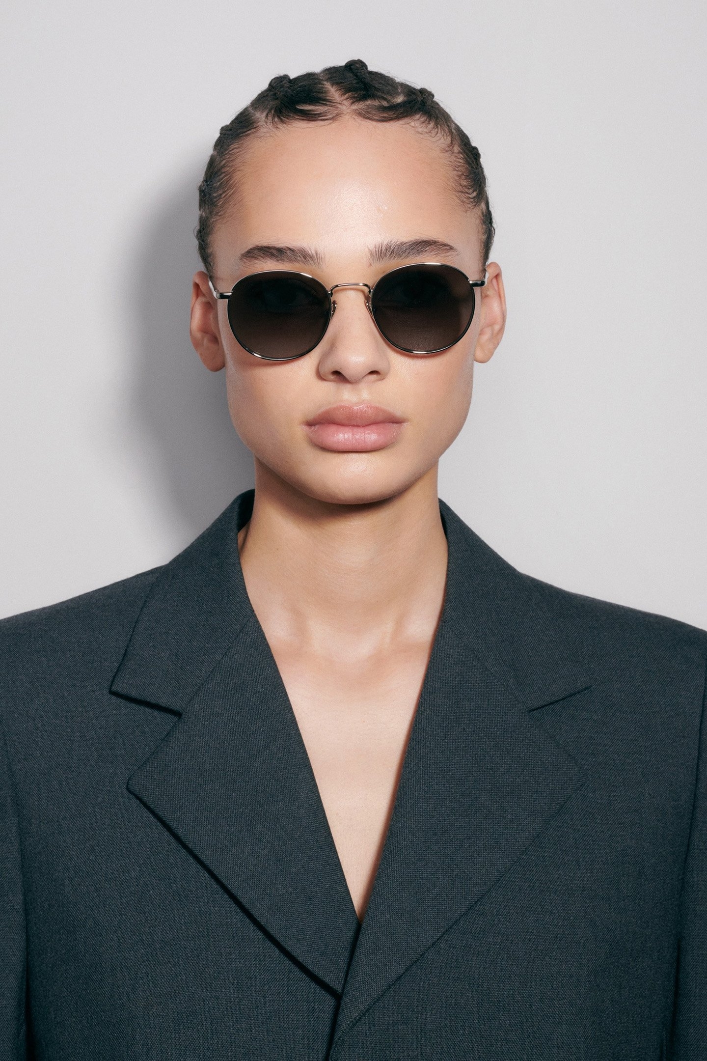 ROUND SILVER - GREY GRADIENT UNISEX 4