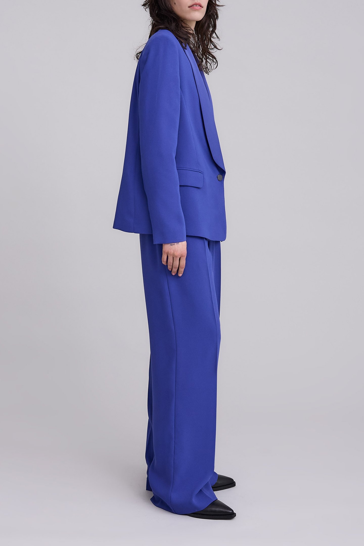 ROYAL BLUE DOUBLE-BELTED WIDE-LEG SUIT PANTS 4